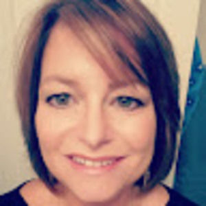 Meet your Posher, Deborah